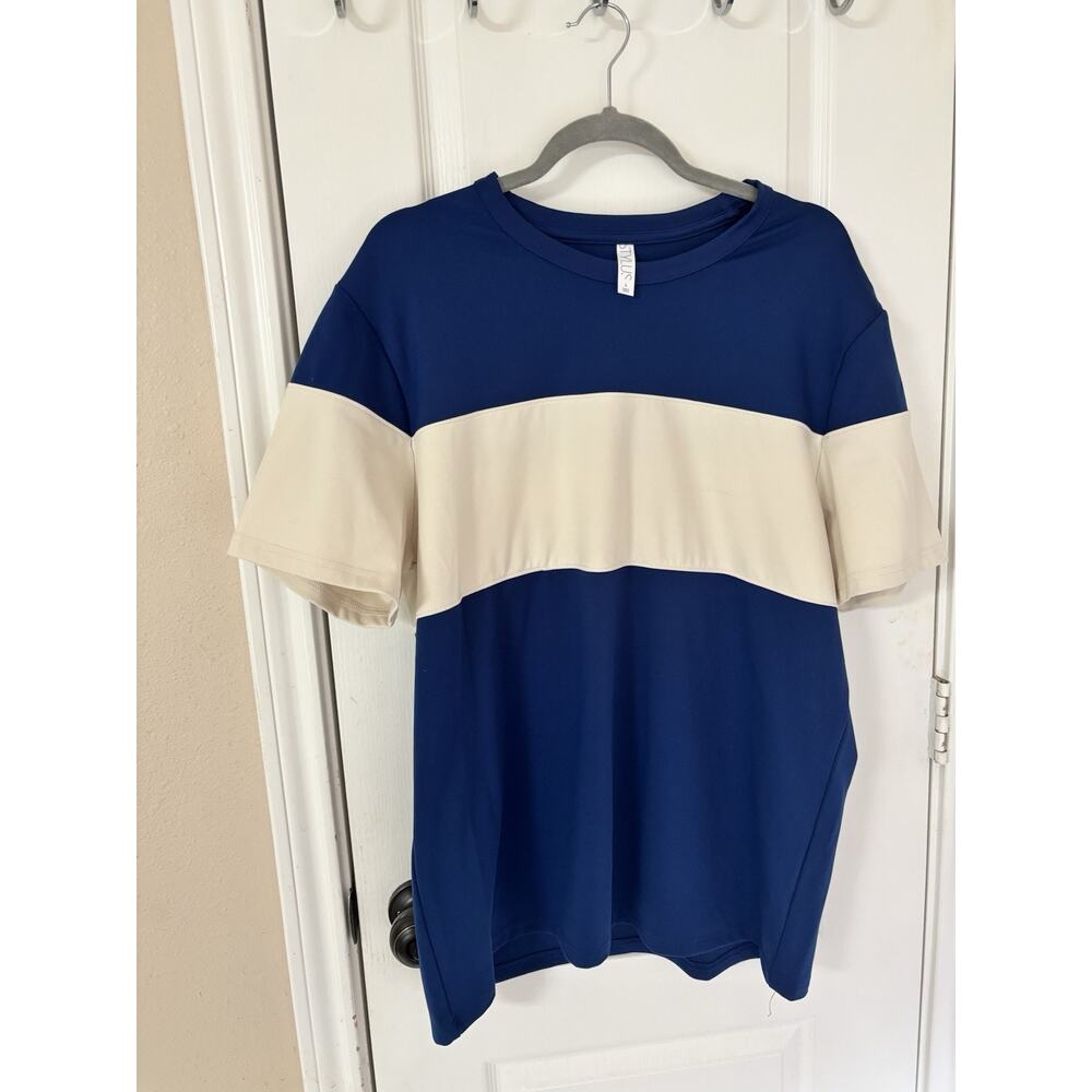 STYLUS Men's Colorblock Blue Beige Knit Crew Neck TShirt Size L Short Sleeve NWT
